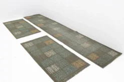 Ensemble de trois tapis / moquettes, années 1970