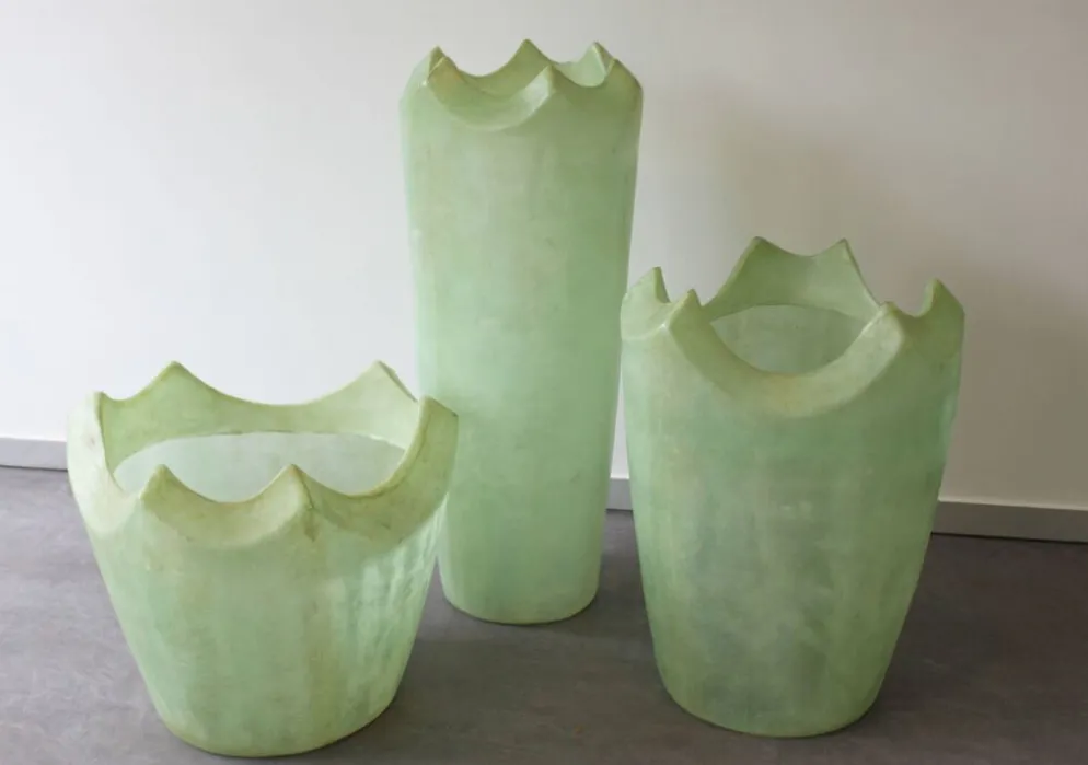 Ensemble de 3 vases géants sculpturaux – Fibre de verre – Pièce unique