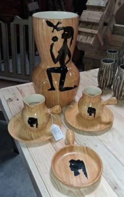 Ensemble en céramique Grandjean - Jourdan, Vallauris, décor « faux bois »