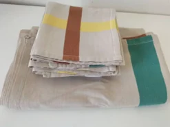 Ensemble nappe + 8 serviettes – coton graphique