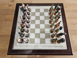 Ensembles d'échecs de collection Raj de Franklin Mint, années 1970.