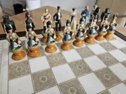 Ensembles d'échecs de collection Raj de Franklin Mint, années 1970.