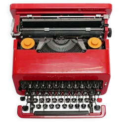 ETTORE SOTTSASS AND PERRY KING Typewriter Valentine Olivetti 1970 1980 vint