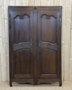 Façade d'armoire en chêne XVIIIème