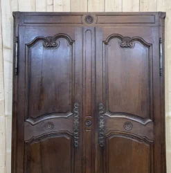 Façade d'armoire en chêne XVIIIème