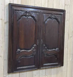 Façade de buffet XVIIIème en chêne