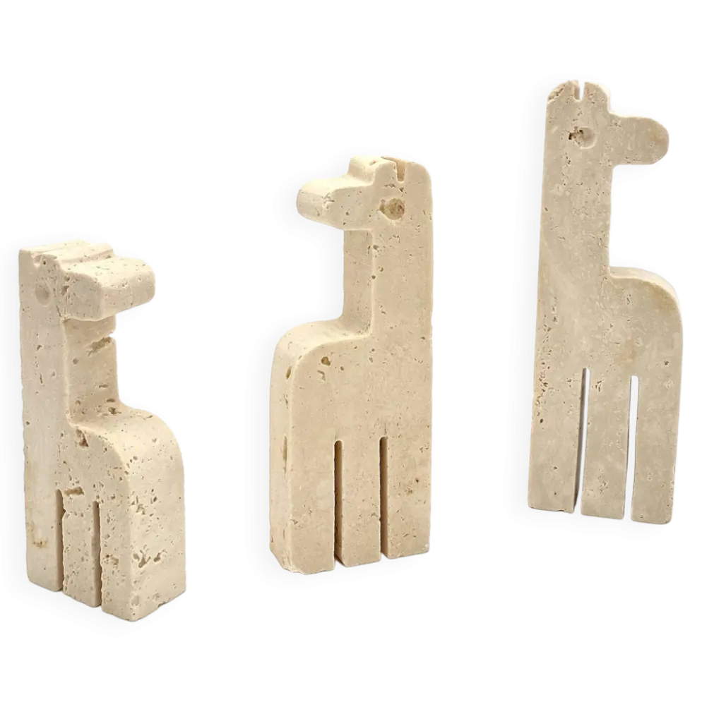 Famille de 3 girafes en travertin par Fratelli Mannelli