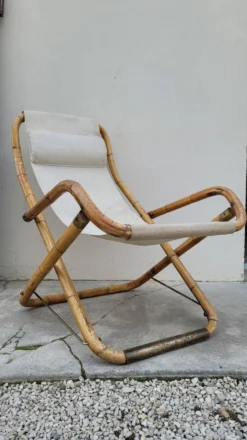 Fauteuil chaise longue transat vintage en bambou 1950s Italy