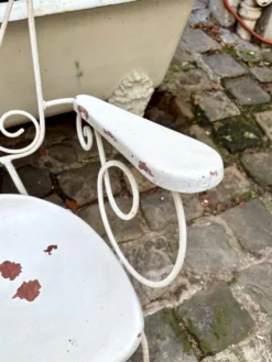 Fauteuil de jardin en fonte de fer blanche n°1