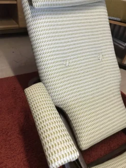 Fauteuil détente à bascule tissu compatible pour l extérieur