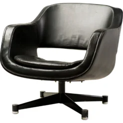 Fauteuil en cuir noir par Olli Mannermaa pour Finnart Ab, Finlande, 1970