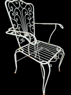 4 Fauteuils en fer forgé provençaux