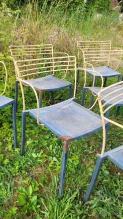 10 fauteuils 