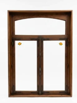 Fenêtre ancienne en chêne début XXe siècle