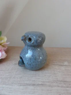 Figurine Chouette en céramique grès bleu, chouette zoomorphe en poterie vintage