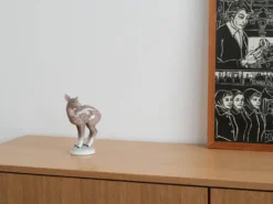 Figurine de cerf en porcelaine, design danois, années 1970, fabricant : Bing & Grøndah