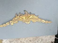 Fronton de meuble en bronze XIXe siècle