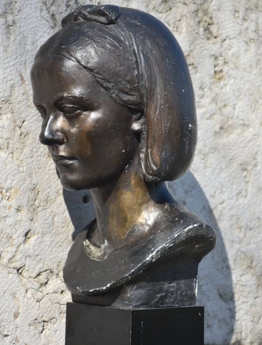 Gabriel Rispal, Buste de jeune femme (vers 1960)