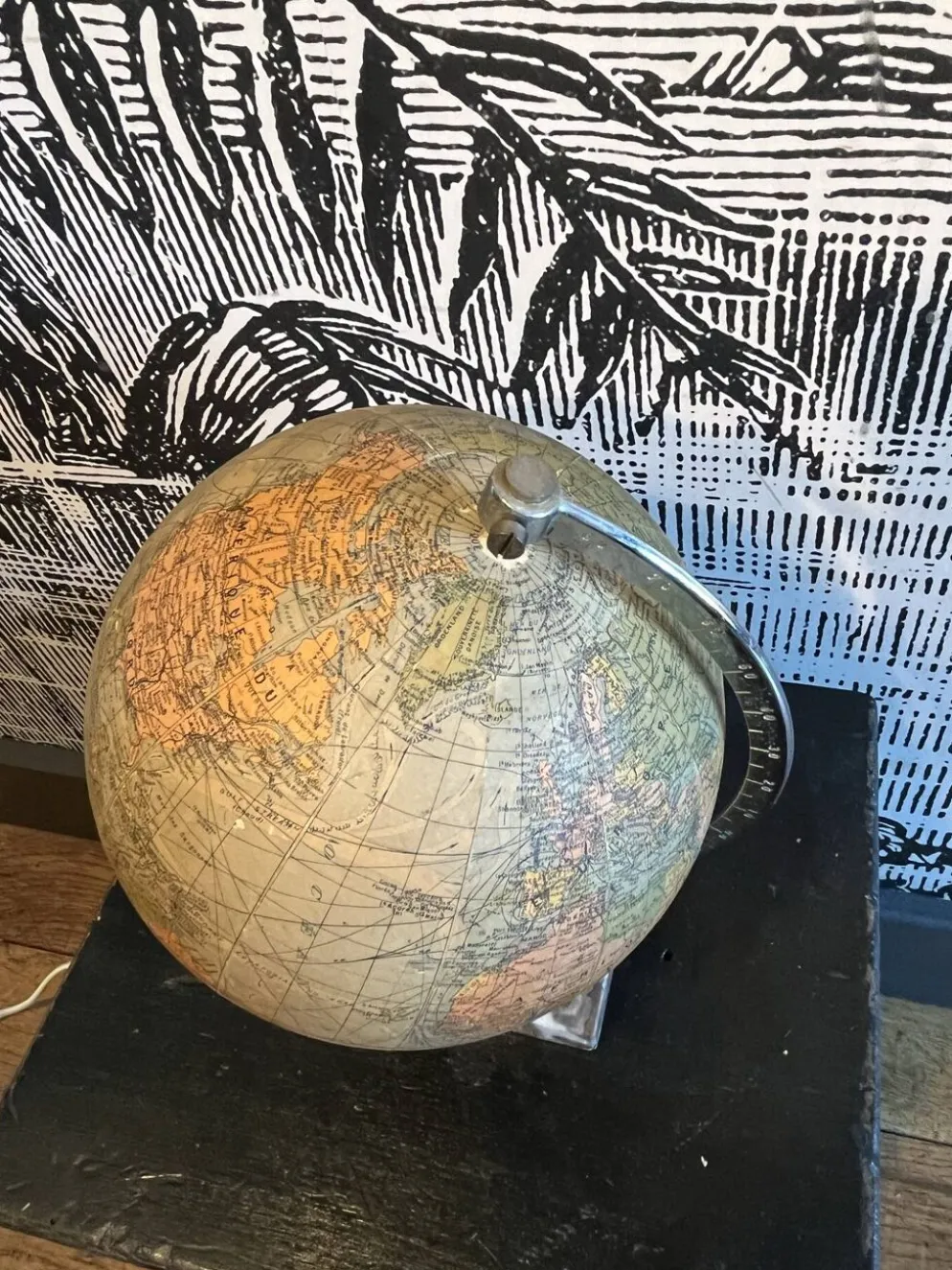 Globe lumineux Perrina 1950