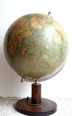 Globe terrestre Art Déco Verre éclairant par Columbus Verlag, Allemagne Vintage des années 30