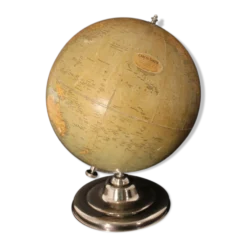 Globe terrestre des années 1960