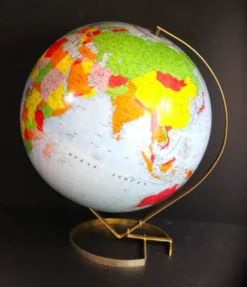 Globe terrestre gonflable vintage sur support, 1960, Taride Sevylor