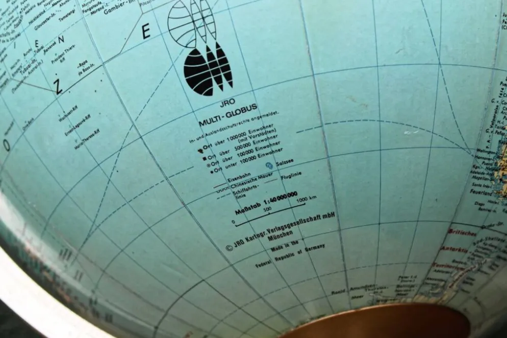 Globe terrestre JRO Verlag, Munchen