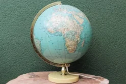 Globe terrestre JRO Verlag, Munchen