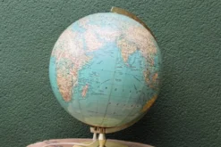 Globe terrestre JRO Verlag, Munchen