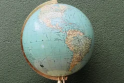 Globe terrestre JRO Verlag, Munchen
