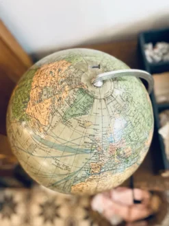 Globe terrestre lumineux Columbus Jordglob, Suède, 1950s