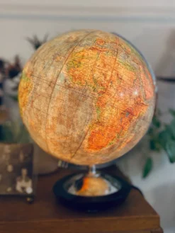 Globe terrestre lumineux Columbus Jordglob, Suède, 1950s