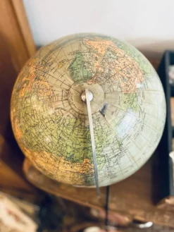 Globe terrestre lumineux Columbus Jordglob, Suède, 1950s