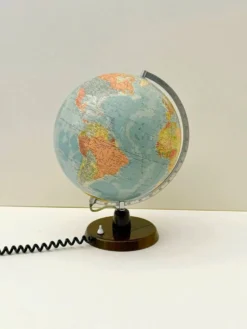 Globe terrestre lumineux de RÄTH en verre, bois et métal, Allemagne 1975