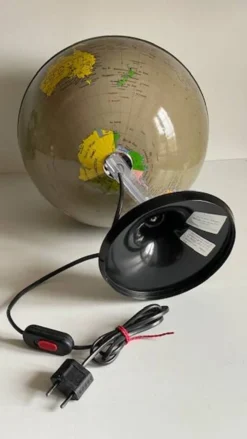 Globe terrestre lumineux made in italy
