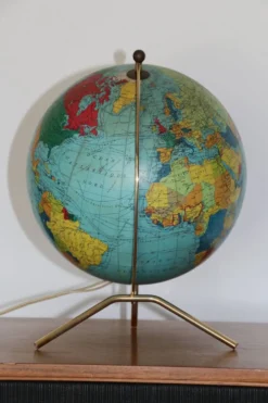 Globe terrestre lumineux TARIDE verre 1966