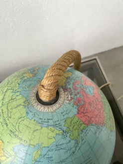Globe terrestre lumineux Tarride