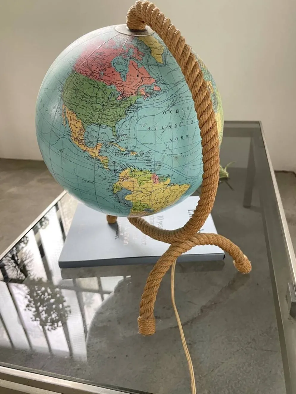 Globe terrestre lumineux Tarride