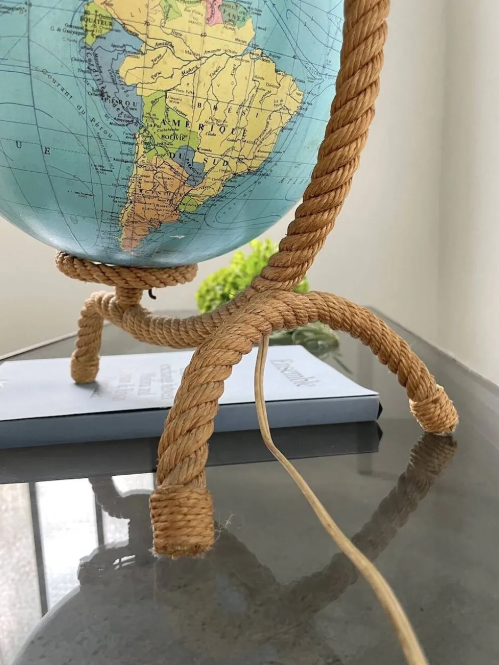 Globe terrestre lumineux Tarride
