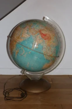 Globe terrestre lumineux xxl illumina 1964