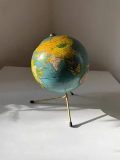 Globe terrestre mappemonde métal Cartes Tarides Paris vintage