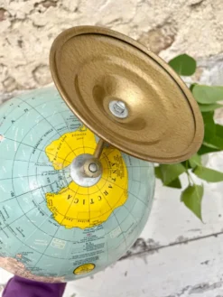 Globe terrestre USA année 70