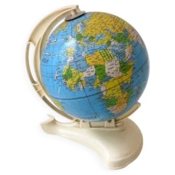 Globe terrestre vintage