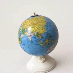 Globe terrestre vintage