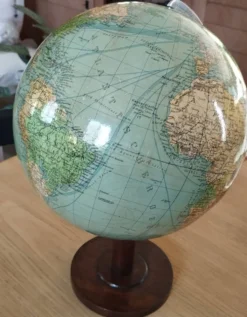 Globe terrestre vintage Columbus des années 50