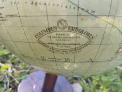 Globe terrestre vintage Columbus des années 50
