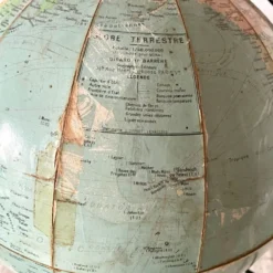 Globe terrestre vintage Girard et Barrère années 50