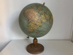 Globe vintage 1950 terrestre Girard et Barrère et Thomas - 46 cm