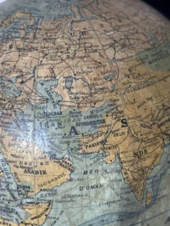 Globe vintage 1950 terrestre Girard et Barrère et Thomas - 33 cm