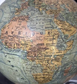 Globe vintage 1950 terrestre Girard et Barrère et Thomas - 33 cm